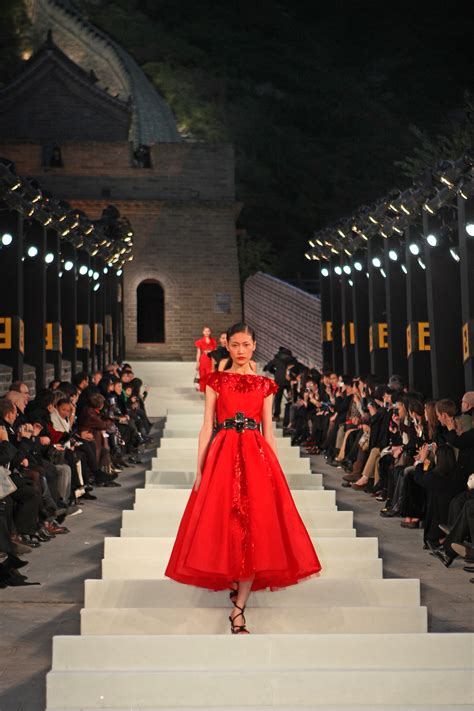 fendi great wall of china|Fendi China fashion show.